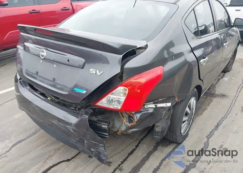 2015 Nissan Versa 1.6 Sv z USA, uszkodzony, nr VIN 3N1CN7AP0FL864855